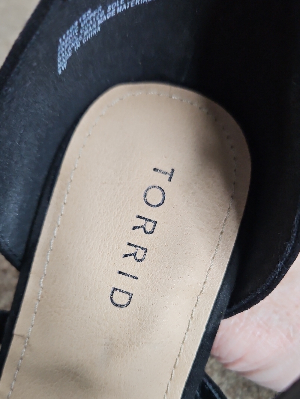 Torrid Triple Rhinestone Bow Black Strappy Block Heels Sz 9 W - Picture 7 of 8